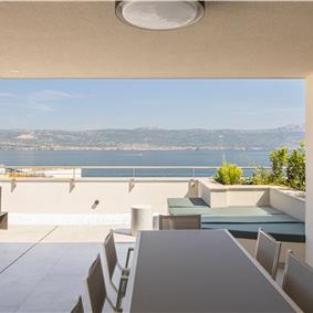 4 Bedroom Luxury Villa with Heated Pool and boat mooring, Ciovo near Trogir – Sleeps 8